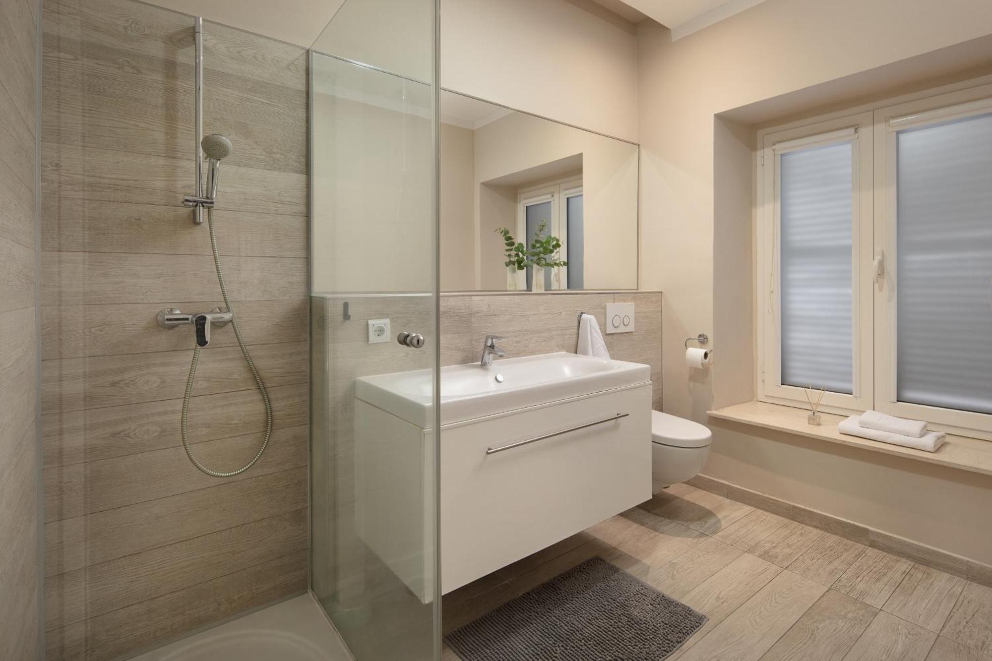 Luxury 4 Star In The Old Town Apartment *