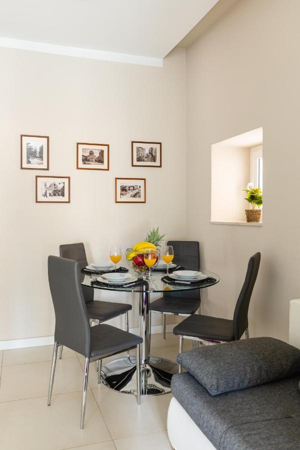 Apartment Luxury 4 Star In The Old Town Zadar